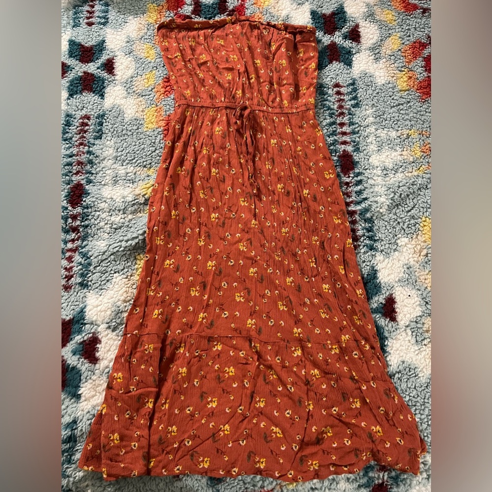 Strapless Flowery Dress.